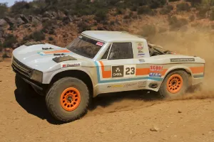 Yeti™ SCORE® Trophy Truck® 1/10 Scale Electric 4WD – Kit