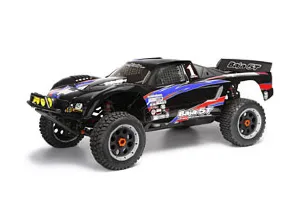 Baja 5T with 2.4GHz radio system