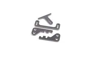 Traxxas White Heavy Duty Rear Suspension Arms 2Pcs